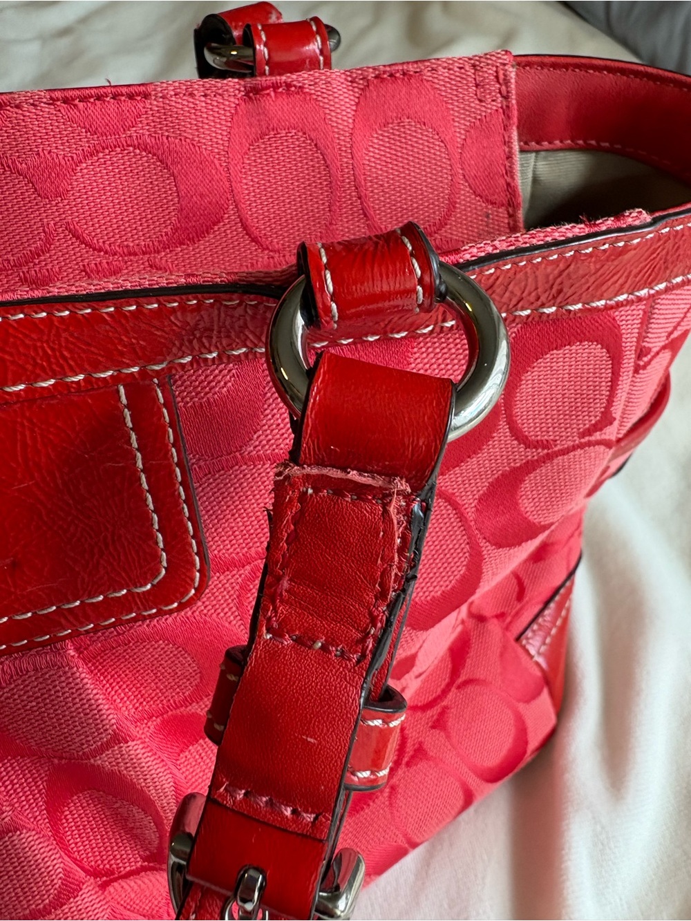 Coach Signature Pleated Tote in Cherry Red 🍒 - Picture 4 of 15